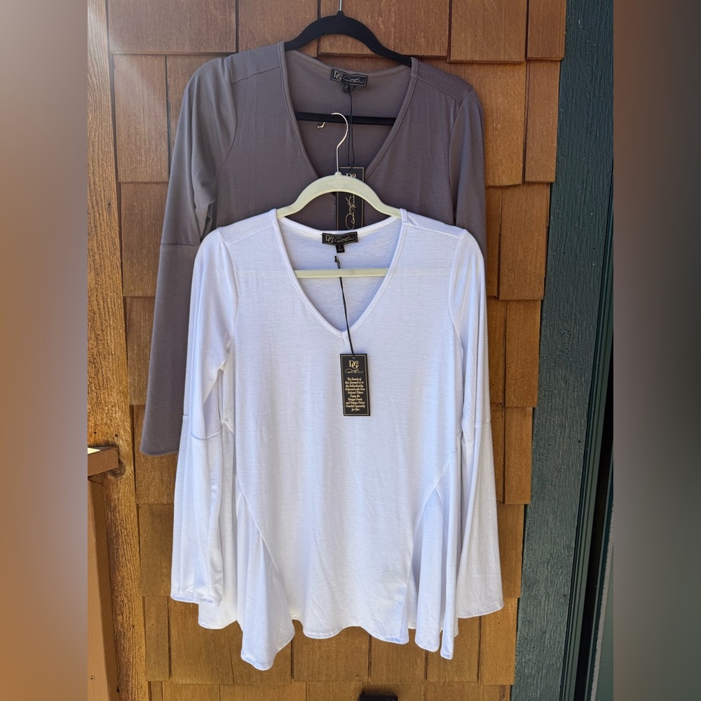 Lot Of 2 DG2 Diane Gilman Small Knit Tunic Top Bell Sleeves Flowy Lagenlook